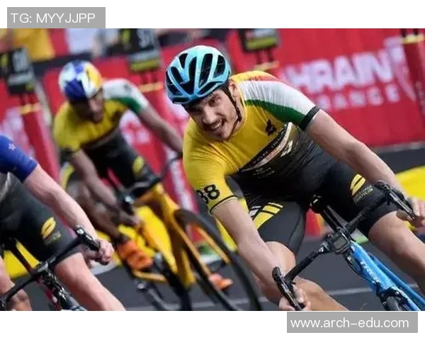 上海足球队的拼搏与荣耀城市联赛特别报道全景回顾 上海足球队的拼搏与荣耀城市联赛特别报道全景回顾